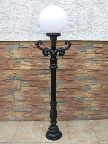 Lampa do ogrodu S1A, klosz kula